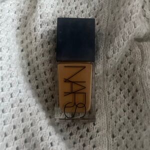 NARS Light Reflecting Foundation